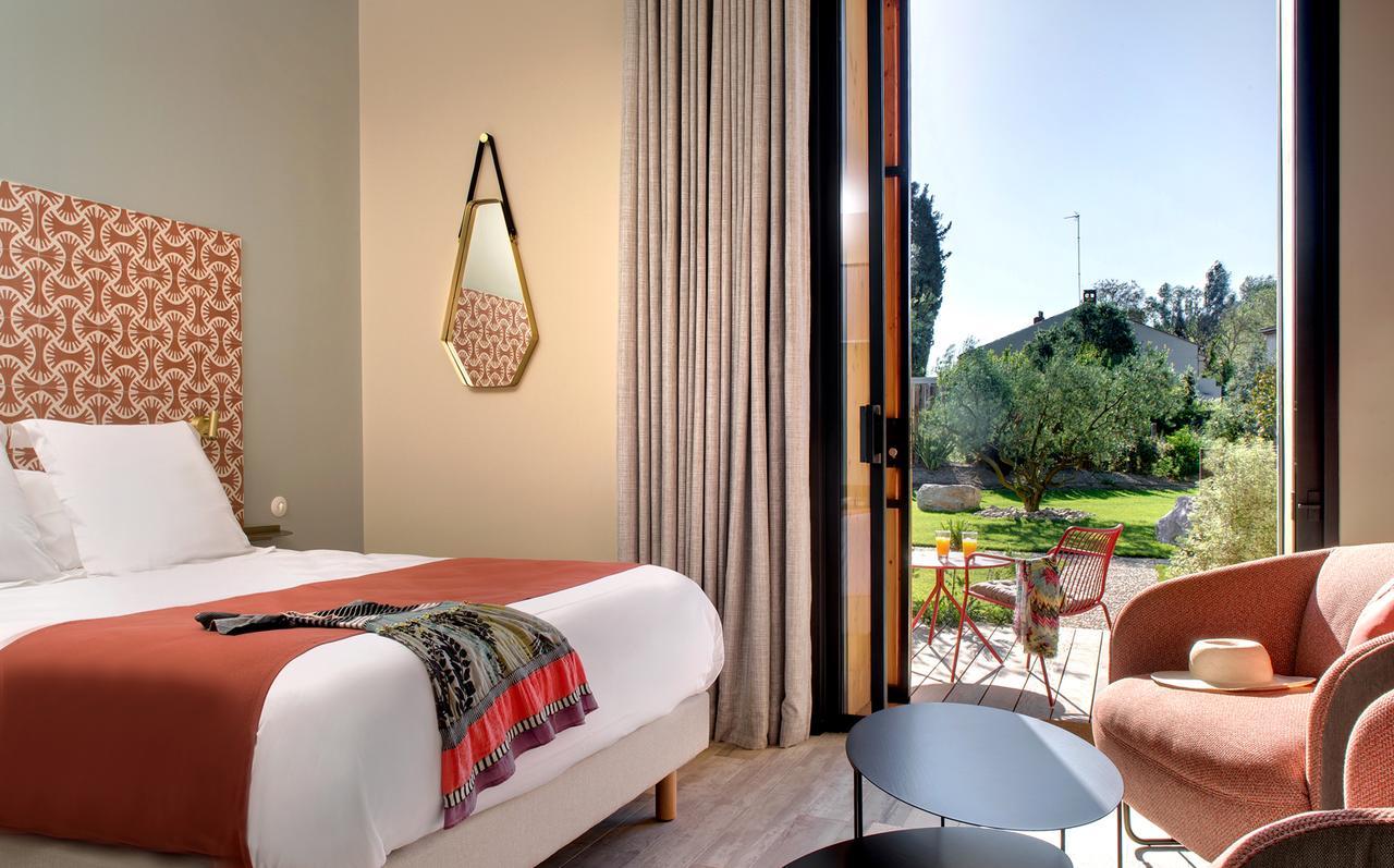 Maison D'Hotes Le Pre Gourmand - Adults Only Eyragues Buitenkant foto
